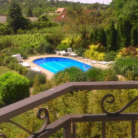 Holiday home Raski Vendeghaz Felsoors